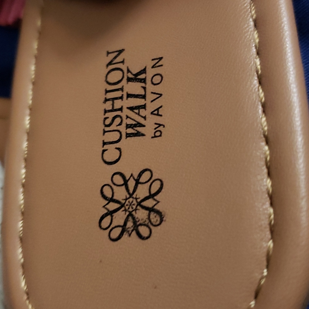 Avon Sandals - Picture 6 of 7